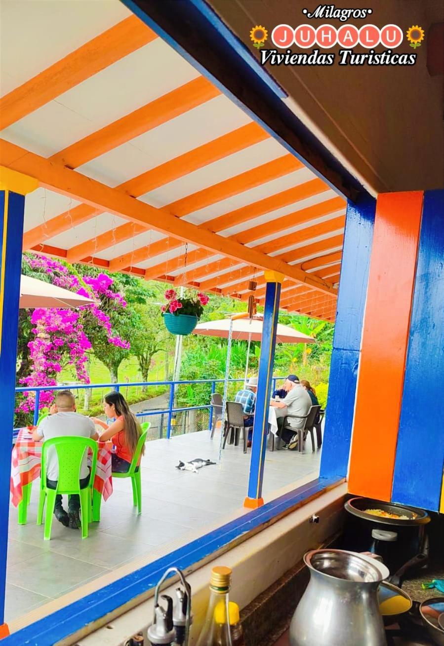 ᒍᑌᕼᗩᒪᑌ Hotel Jericoc  Exterior foto