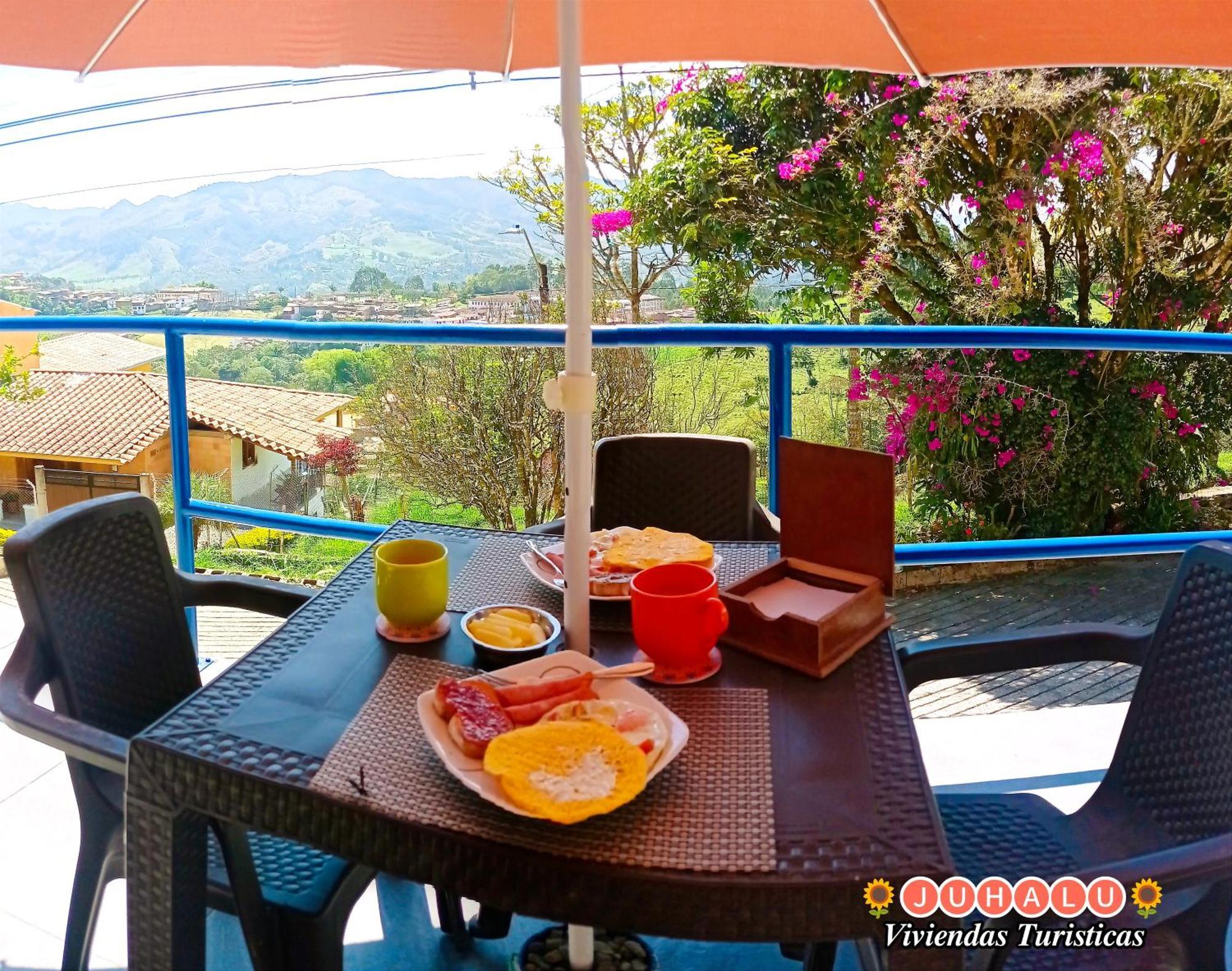 ᒍᑌᕼᗩᒪᑌ Hotel Jericoc  Exterior foto