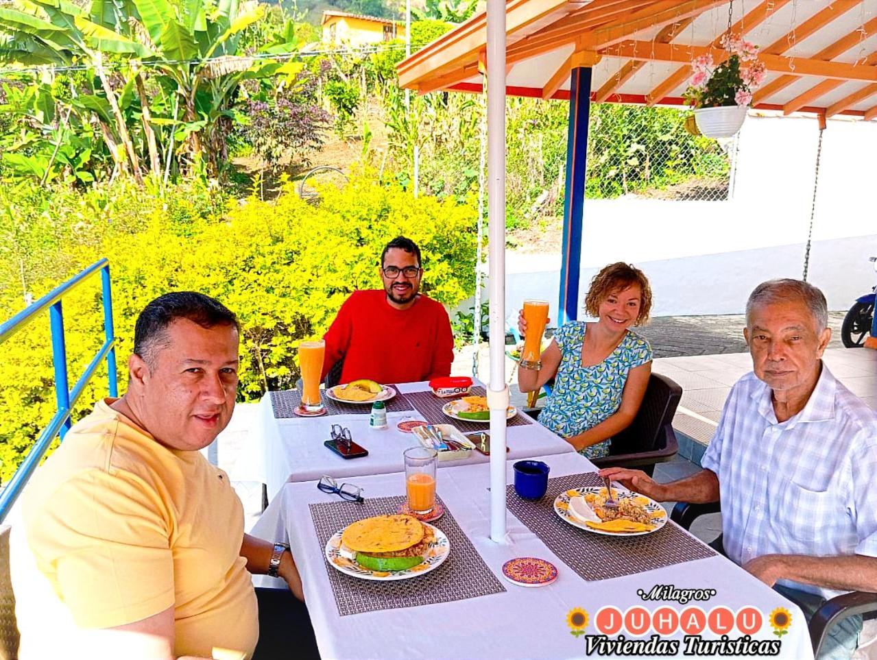 ᒍᑌᕼᗩᒪᑌ Hotel Jericoc  Exterior foto